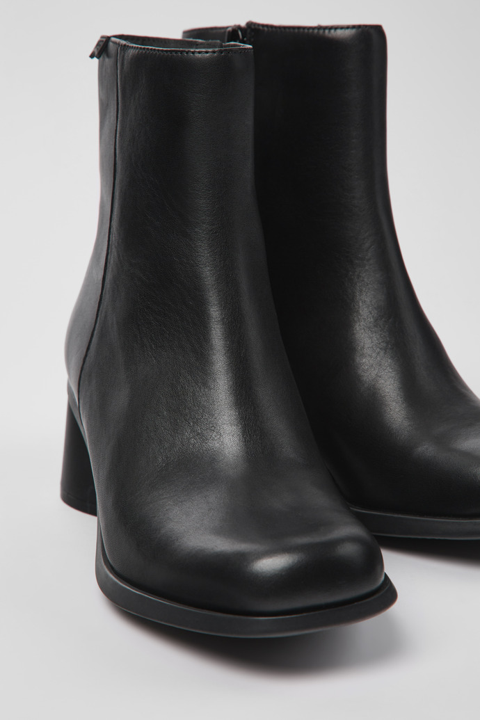 Camper Kiara - Schwarzer Damenstiefel aus Leder