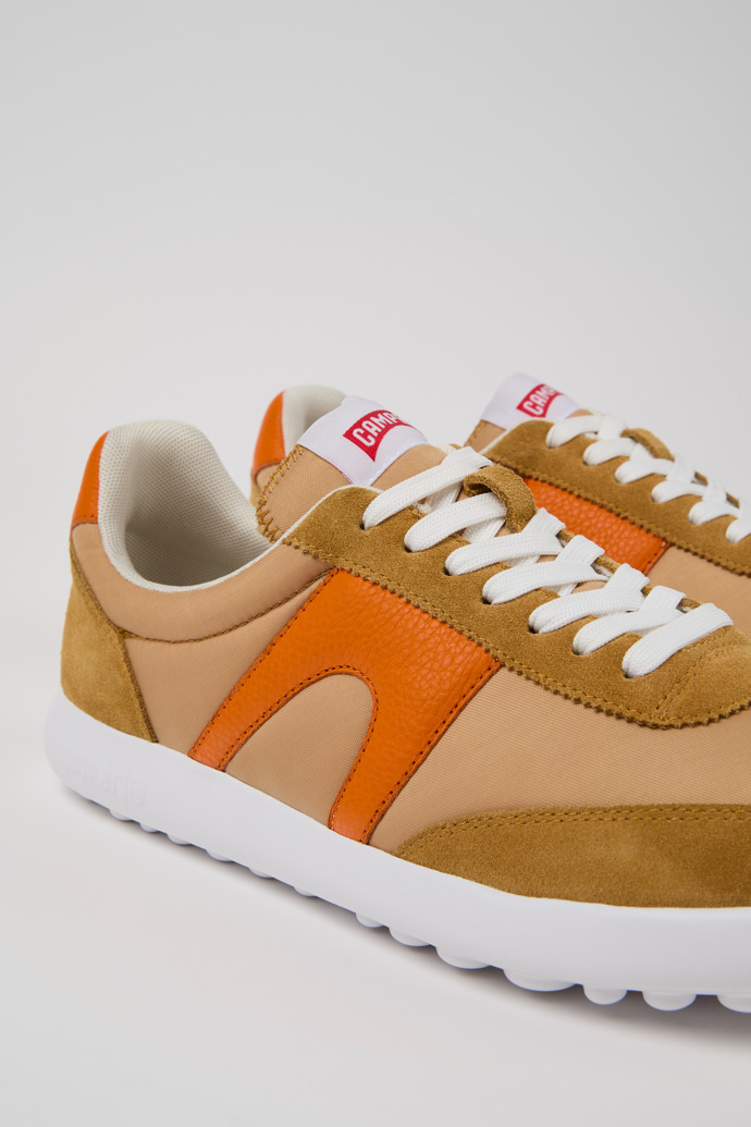 Camper Pelotas XLite - Herrensneaker in Braun und Orange