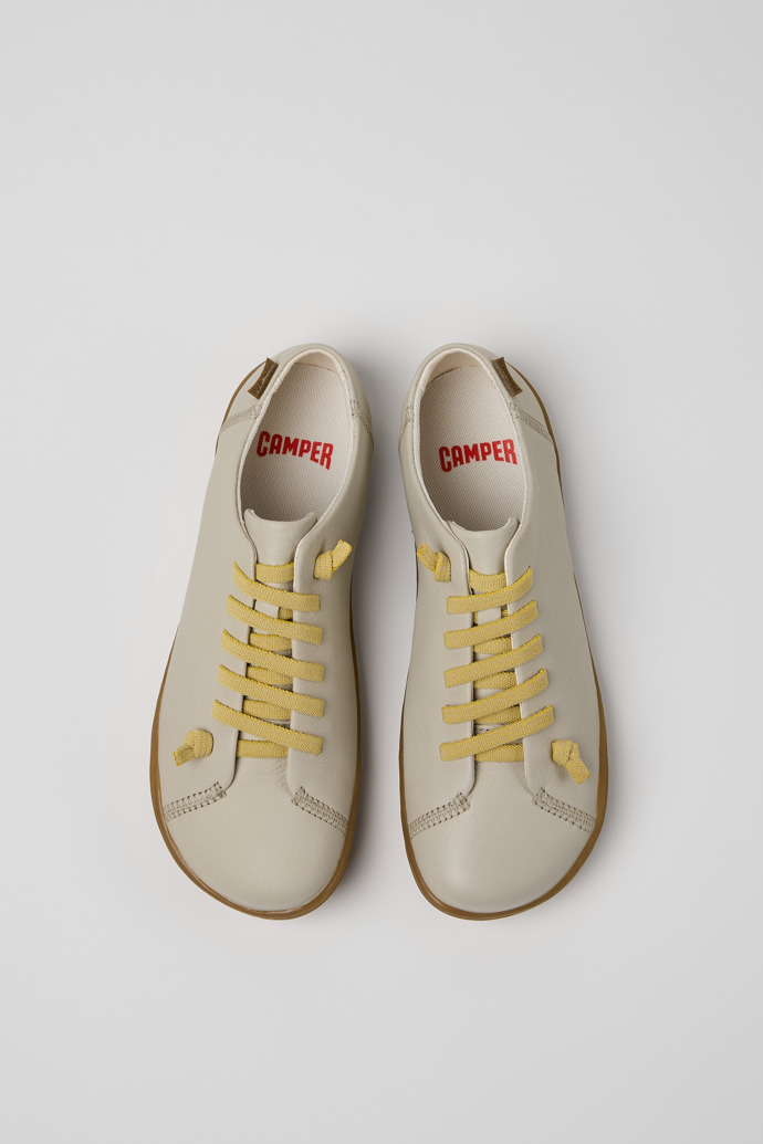 Camper Peu - Grauer Lederschuh für Damen.