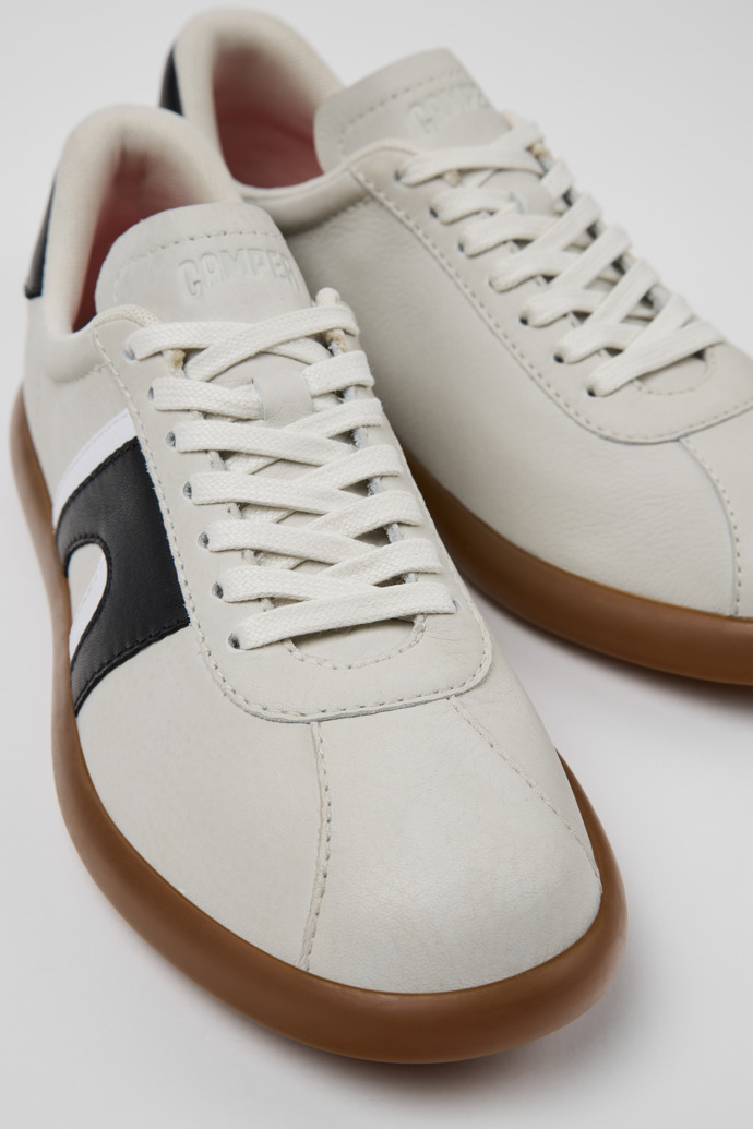 Camper Pelotas Soller - Mehrfarbiger Ledersneaker für Damen.