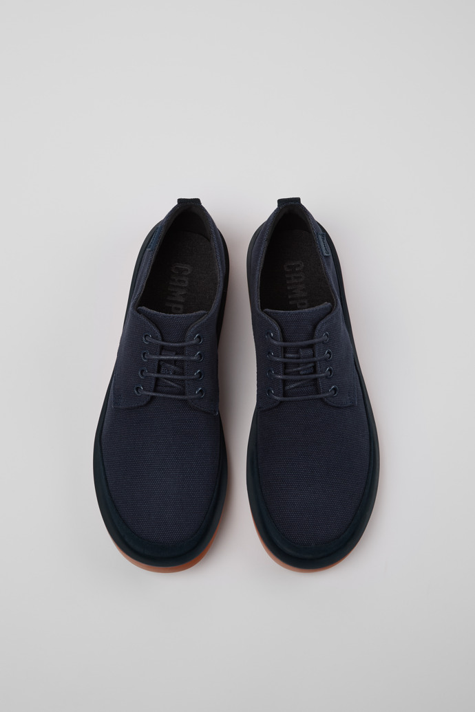 Camper Wagon - Blauer Herrenschuh aus recycelter Baumwolle und Nubukleder.