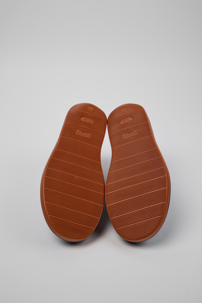 Camper Wagon - Blauer Herrenschuh aus recycelter Baumwolle und Nubukleder.