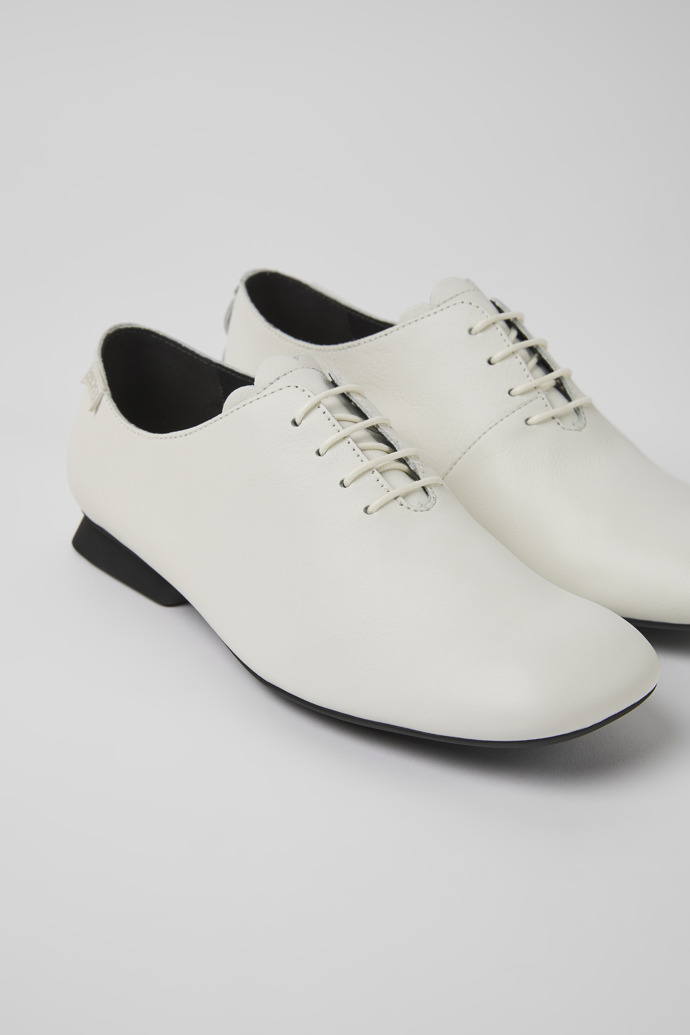 Camper Casi Myra - Weißer Lederschuh für Damen