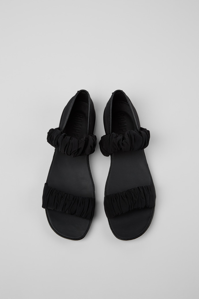 Camper Right - Schwarze Sandalen für Damen aus recyceltem PET und Leder.