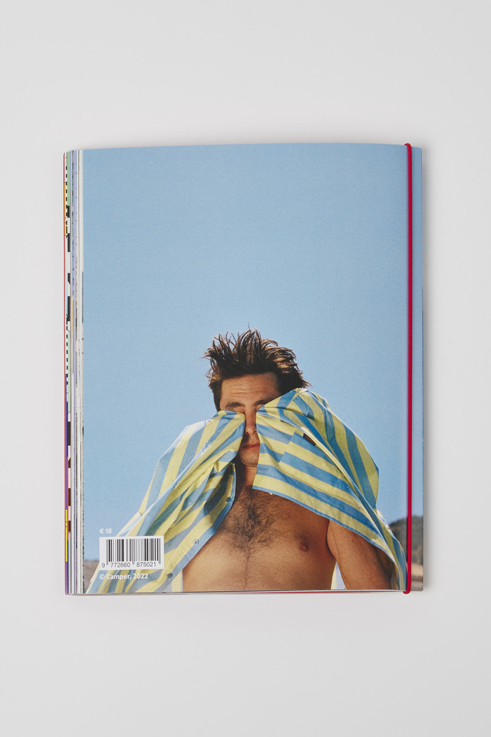 Camper The Walking Society Issue 13 - Das Magazin „The Walking Society“
