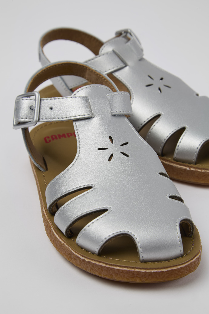Camper Miko - Graue Ledersandalen