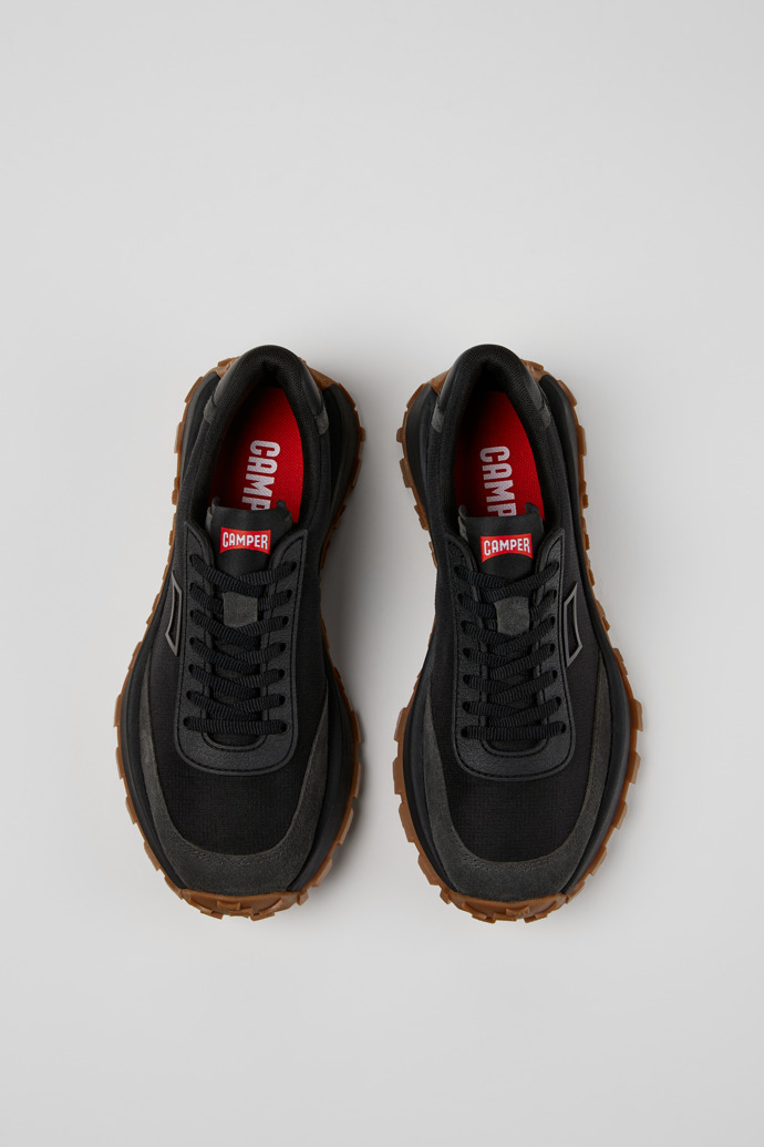 Camper Drift Trail - Schwarzer und grauer Damensneaker aus recyceltem PET und Leder.