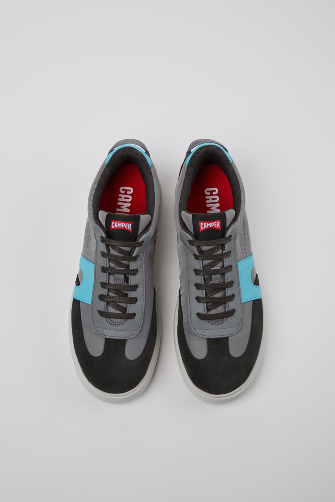 Camper Runner K21 Sorona® - Mehrfarbiger Herrensneaker aus Recycling-PET und Nubukleder.
