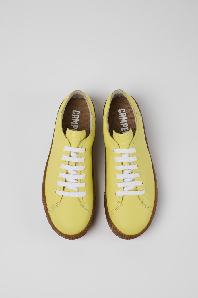 Camper Peu Terreno - Gelbe Ledersneaker für Damen