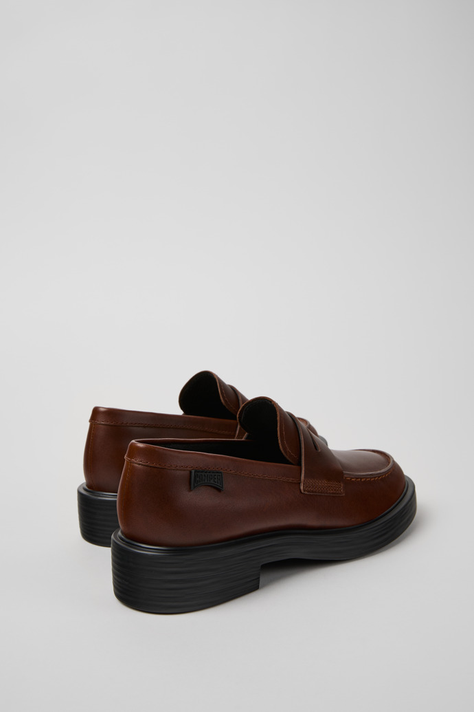 Camper Dean - Brauner Damenschuh aus Leder.