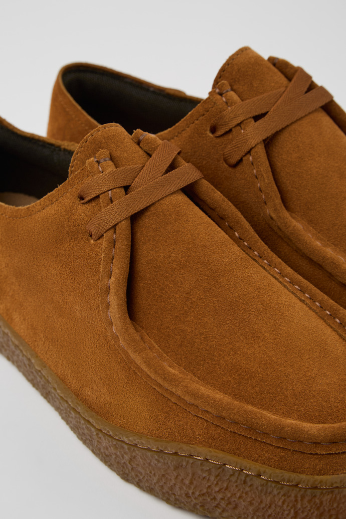 Camper Peu Terreno - Brauner Herrenschuh aus Nubukleder.