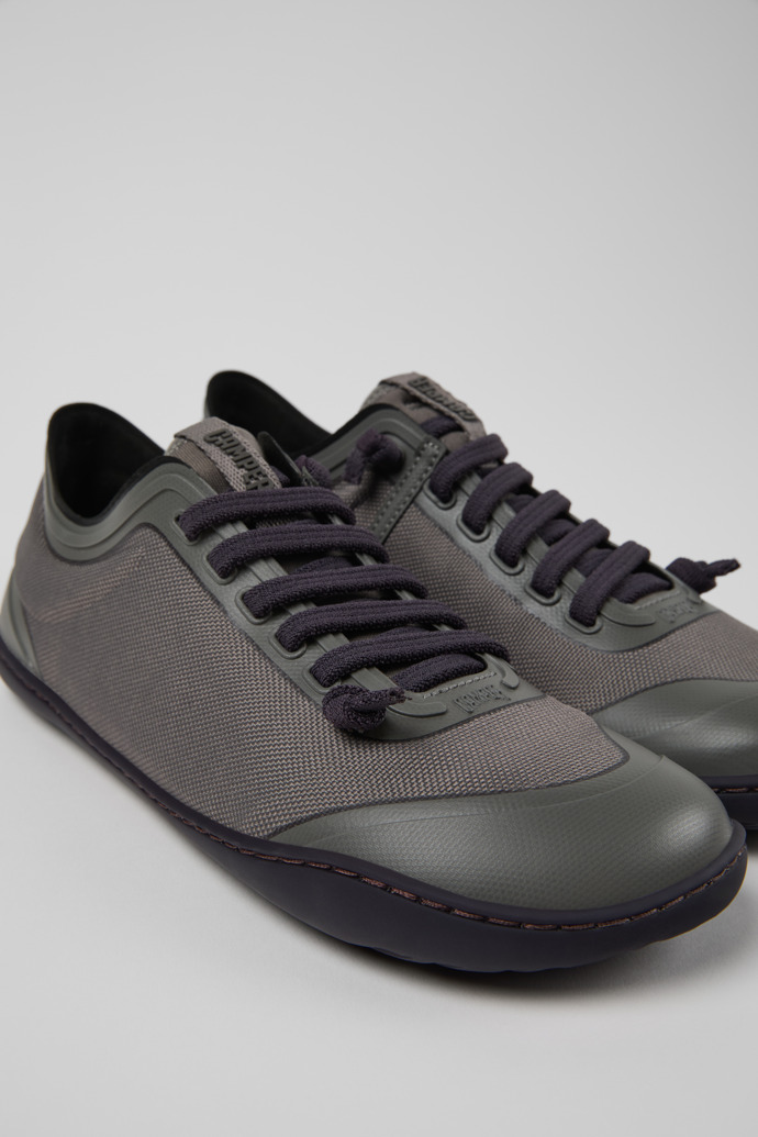 Camper Peu - Grauer Damenschuh aus Textil