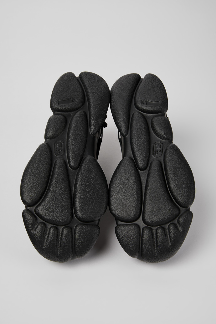 Camper Karst - Schwarzer Herrensneaker aus Textil und Leder