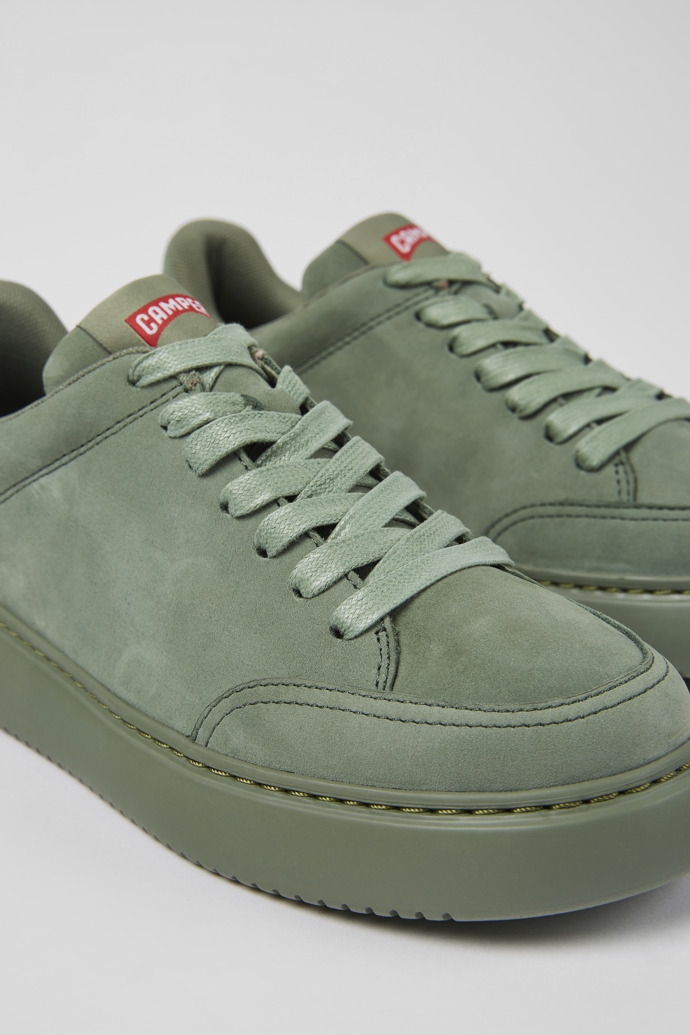 Camper Runner K21 - Grüner Damensneaker aus Nubukleder