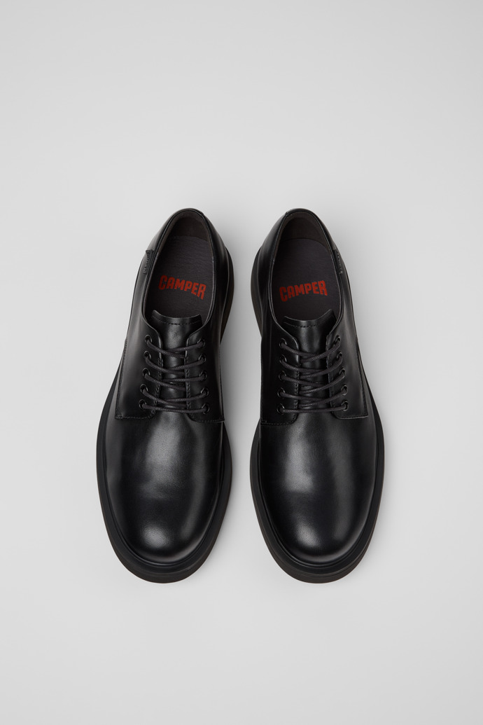Camper Norman - Schwarzer Herrenschuh aus Leder.