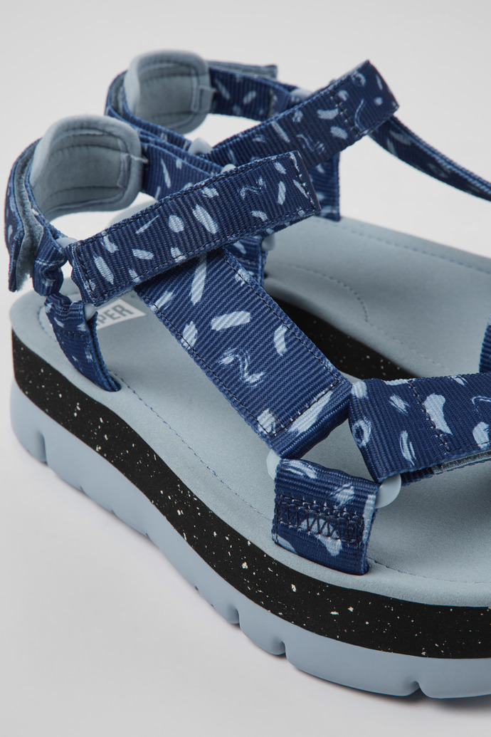 Camper Oruga Up - Mehrfarbige Damensandale aus Textil