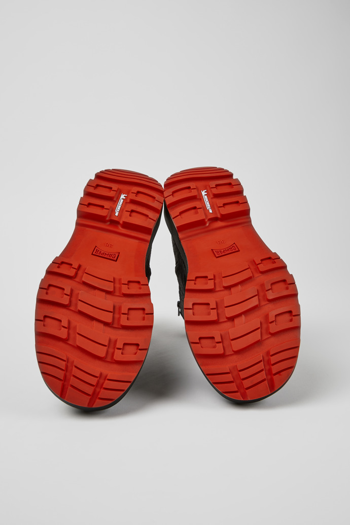 Camper Brutus Trek MICHELIN - Schwarze Damenstiefelette aus Nubukleder