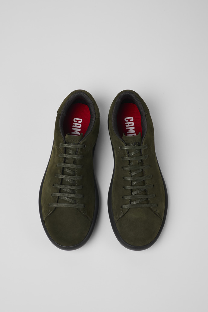 Camper Pelotas Soller - Grüner Herrensneaker aus Nubukleder
