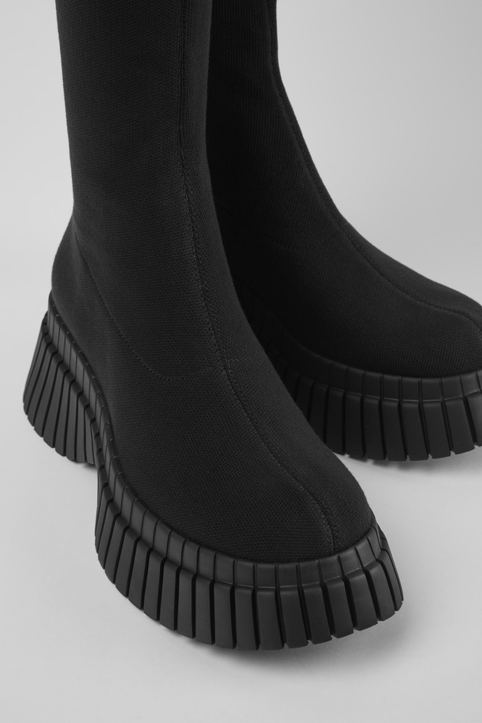 Camper BCN TENCEL® - Schwarzer, mittelhoher Damenstiefel aus Textil.