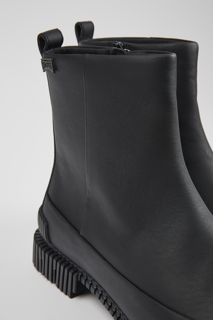 Camper Pix - Schwarzer Damenstiefel aus Leder