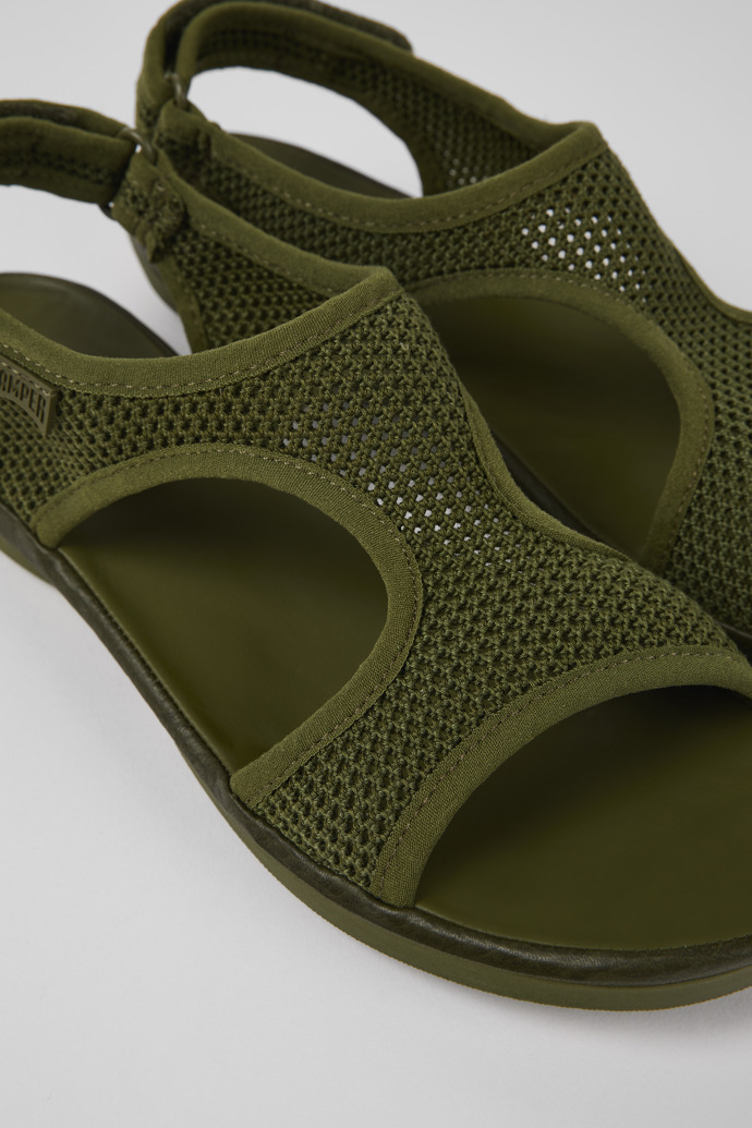 Camper Right - Grüne Damensandalen aus Textil/Leder