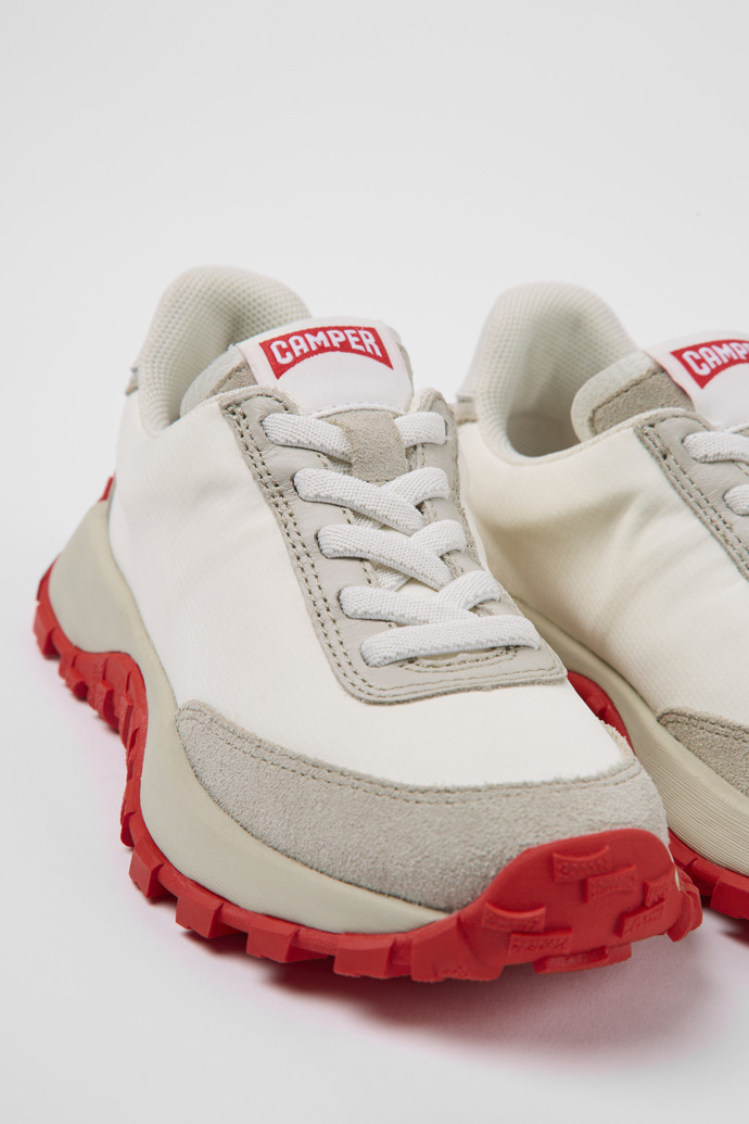 Camper Drift Trail - Weißer Kindersneaker aus Leder und Textil