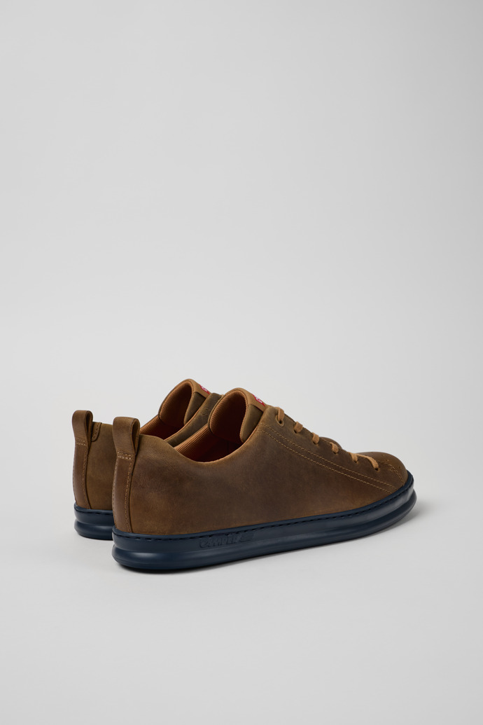 Camper Runner - Brauner Herrensneaker aus Nubukleder