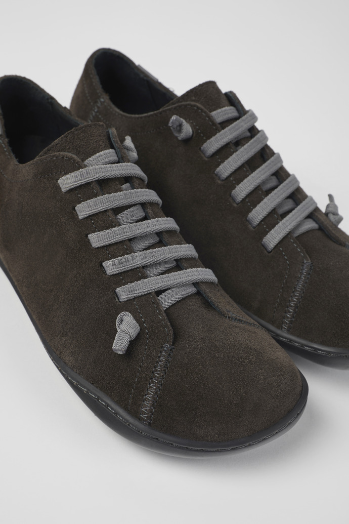 Camper Peu - Grauer Damenschuh aus Nubukleder