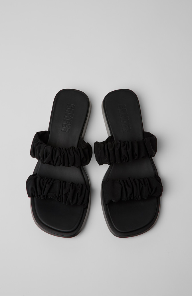 Camper Dana - Schwarze Sandalen aus recyceltem PET für Damen.
