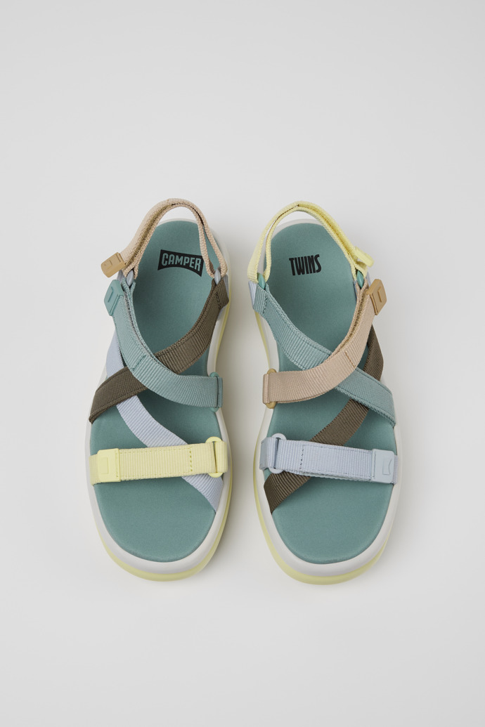 Camper Twins - Mehrfarbige Sandalen aus recyceltem PET für Damen.