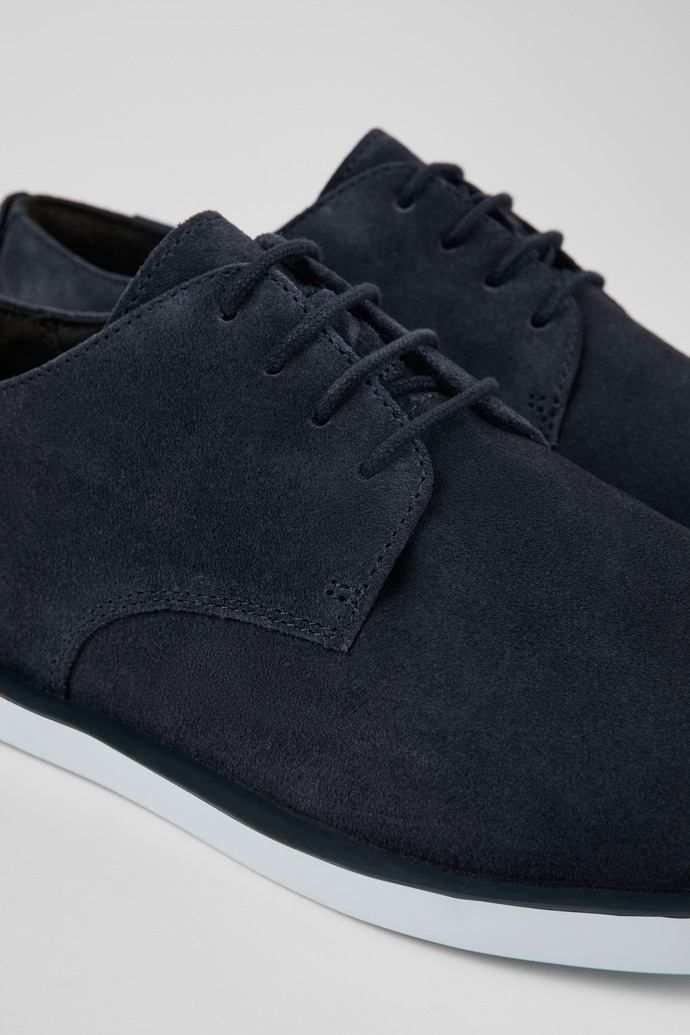 Camper Wagon - Blauer Herrenschnürschuh aus Nubukleder