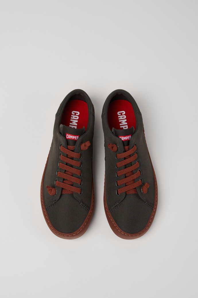 Camper Peu Touring - Grauer Damensneaker aus Recycling-PET.