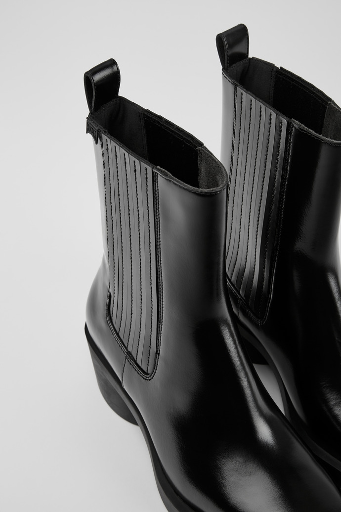Camper Bonnie - Schwarzer Damenstiefel aus Leder
