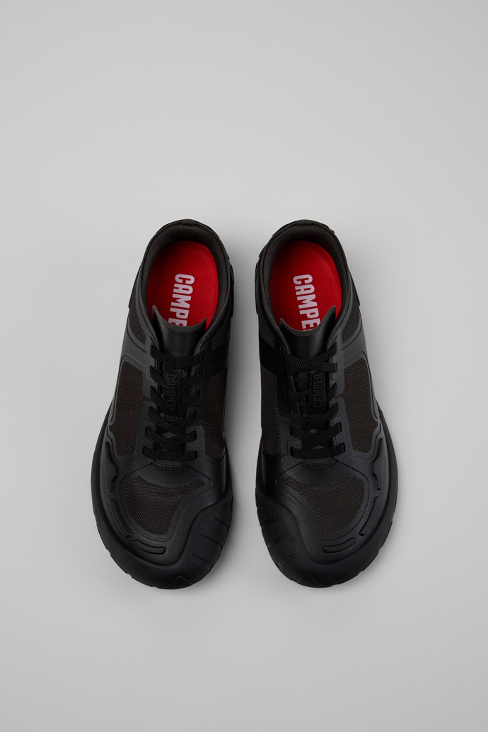 Camper Path - Schwarzer Damensneaker aus Recycling-PET.