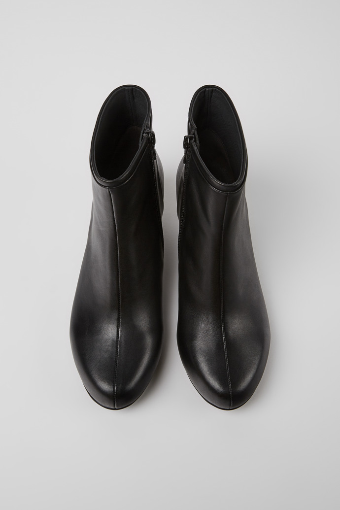 Camper Helena - Schwarze Lederstiefelette für Damen.