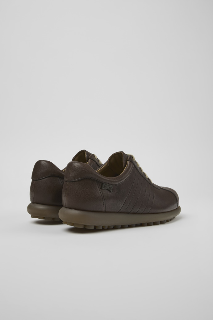 Camper Pelotas - Brauner Lederschuh für Damen.