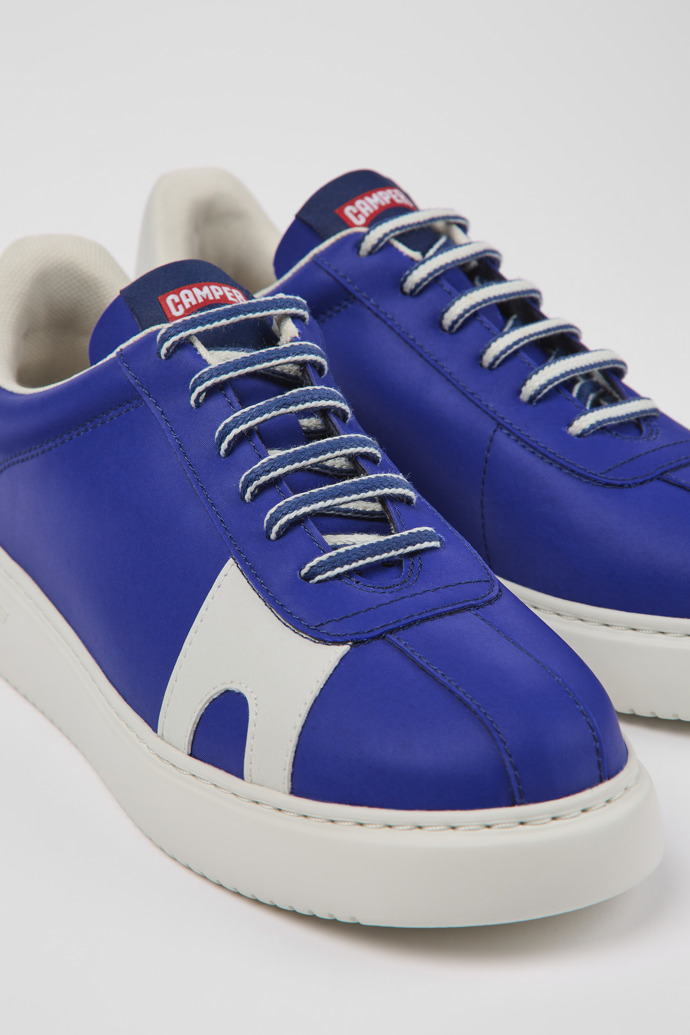 Camper Runner K21 MIRUM® - Blauer Damensneaker aus MIRUM®-Textil