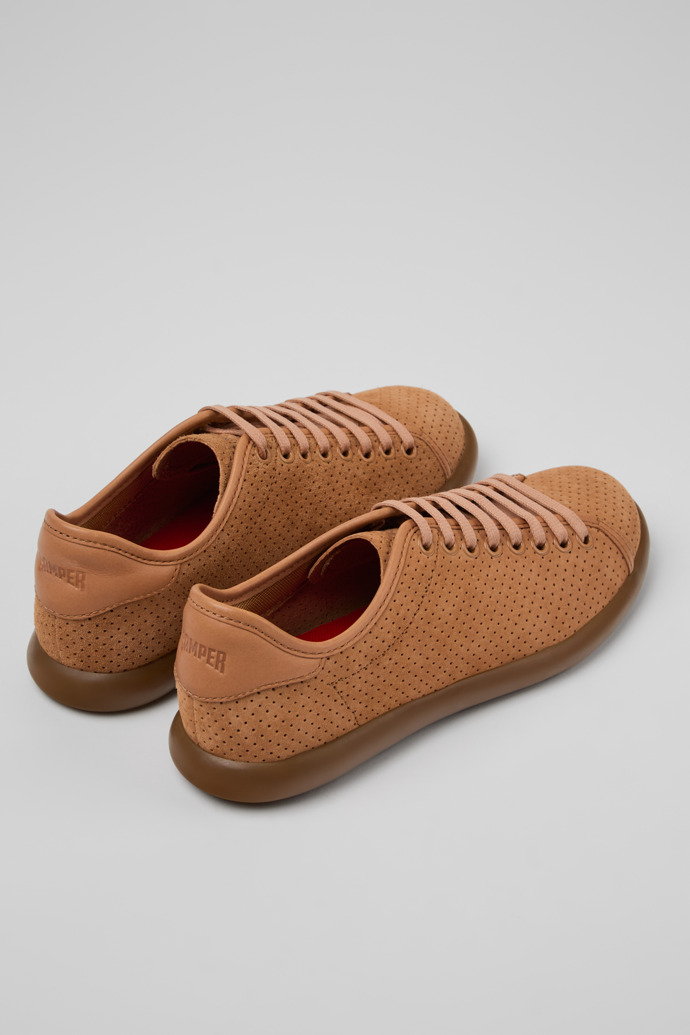 Camper Pelotas Soller - Nackte Nubuk- und Ledersneaker für Damen.