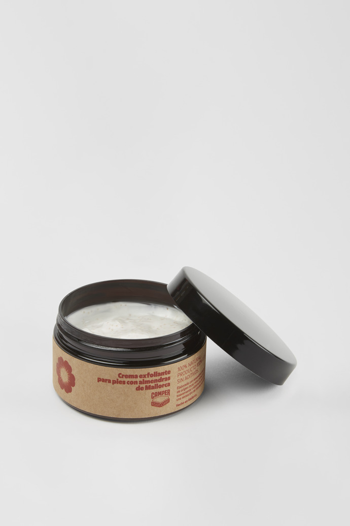 Camper Cremiges Fußpeeling mit mallorquinischen Mandeln 100 ml 