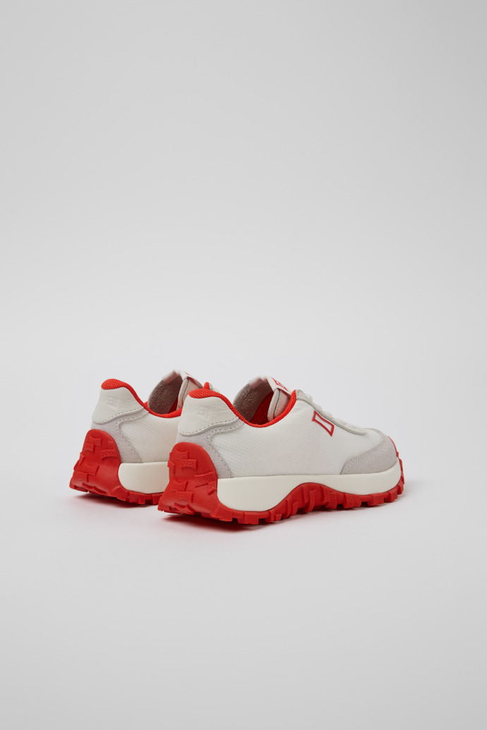 Camper Drift Trail - Weißer Kindersneaker aus recyceltem PET und Leder.
