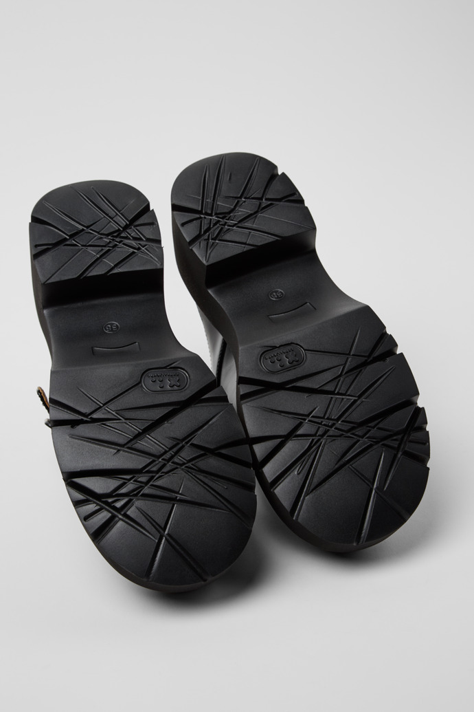 Camper Milah - Schwarze Ledersandale für Damen.