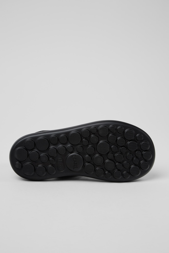 Camper Pelotas Flota - Schwarze Ledersandale für Damen.