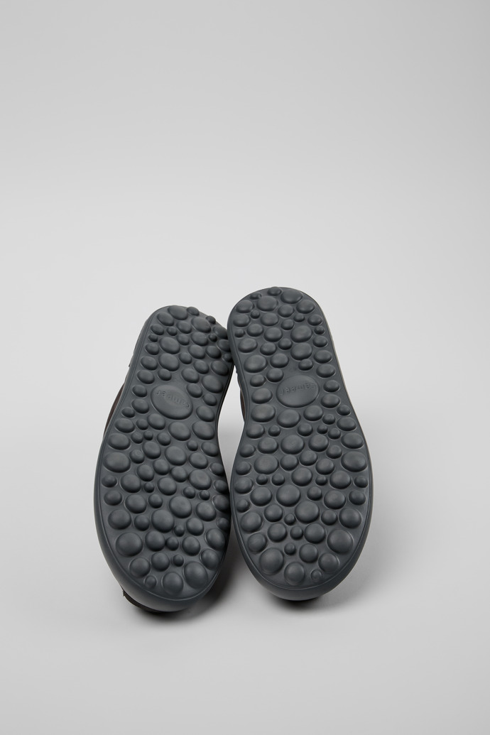 Camper Pelotas XLite - Grau Herrensneaker aus recyceltem PET und Nubukleder.