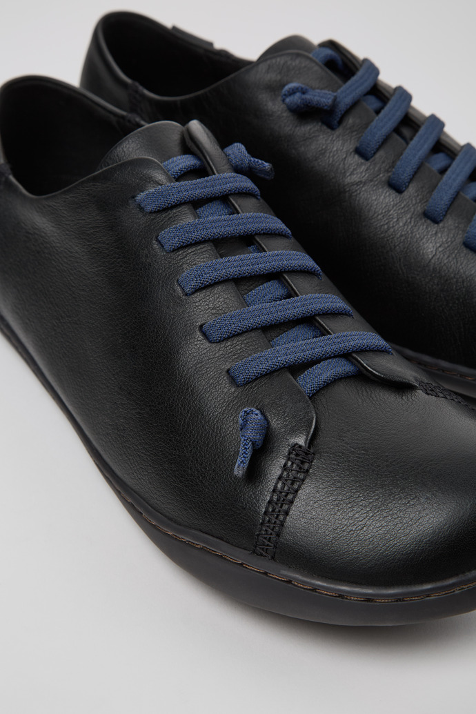 Camper Peu - Schwarzer Herrenschuh aus Leder.