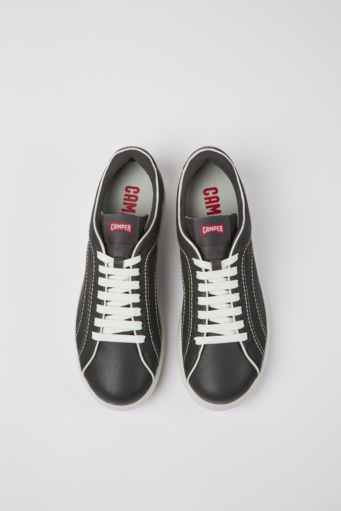Camper Pelotas XLite - Dunkelgrauer Herrensneaker aus Leder