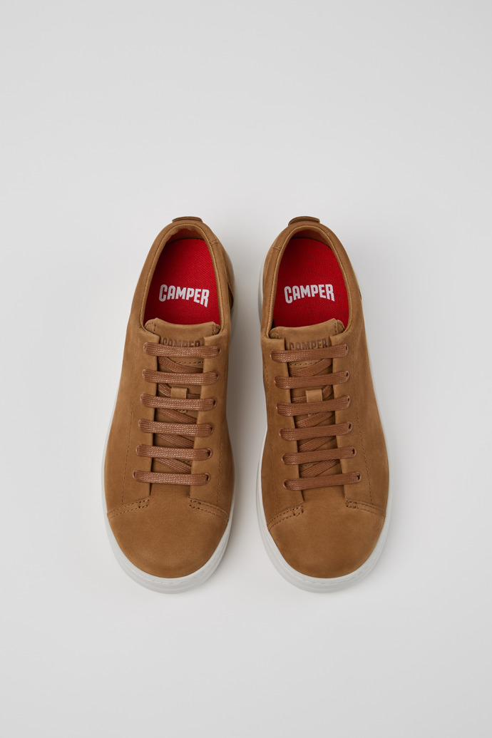 Camper Runner Up - Brauner Damensneaker aus Nubukleder.