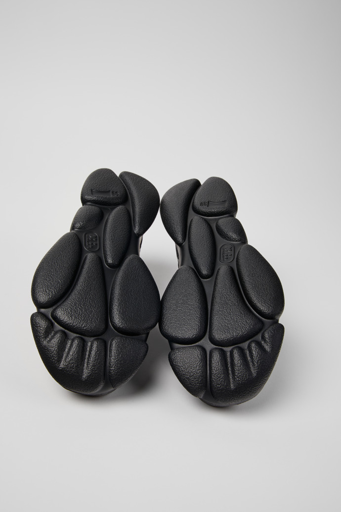 Camper Karst - Mehrfarbiger Schuh aus Recycling-PET für Damen.