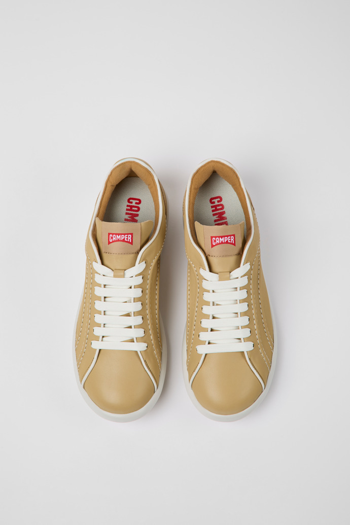 Camper Pelotas XLite - Beiger Damensneaker aus Leder
