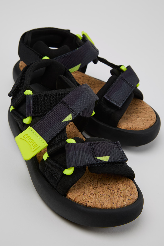 Camper Pelotas Flota - Mehrfarbige Kindersandalen aus Recycling-PET.