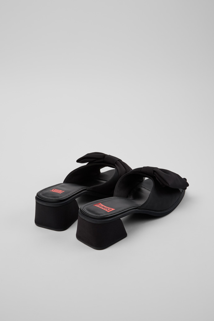 Camper Twins - Schwarze Sandale aus recyceltem PET für Damen.